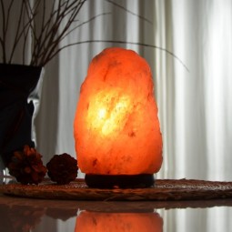 LAMPE EN CRISTAL DE SEL D'HIMALAYA - 2/3 kg